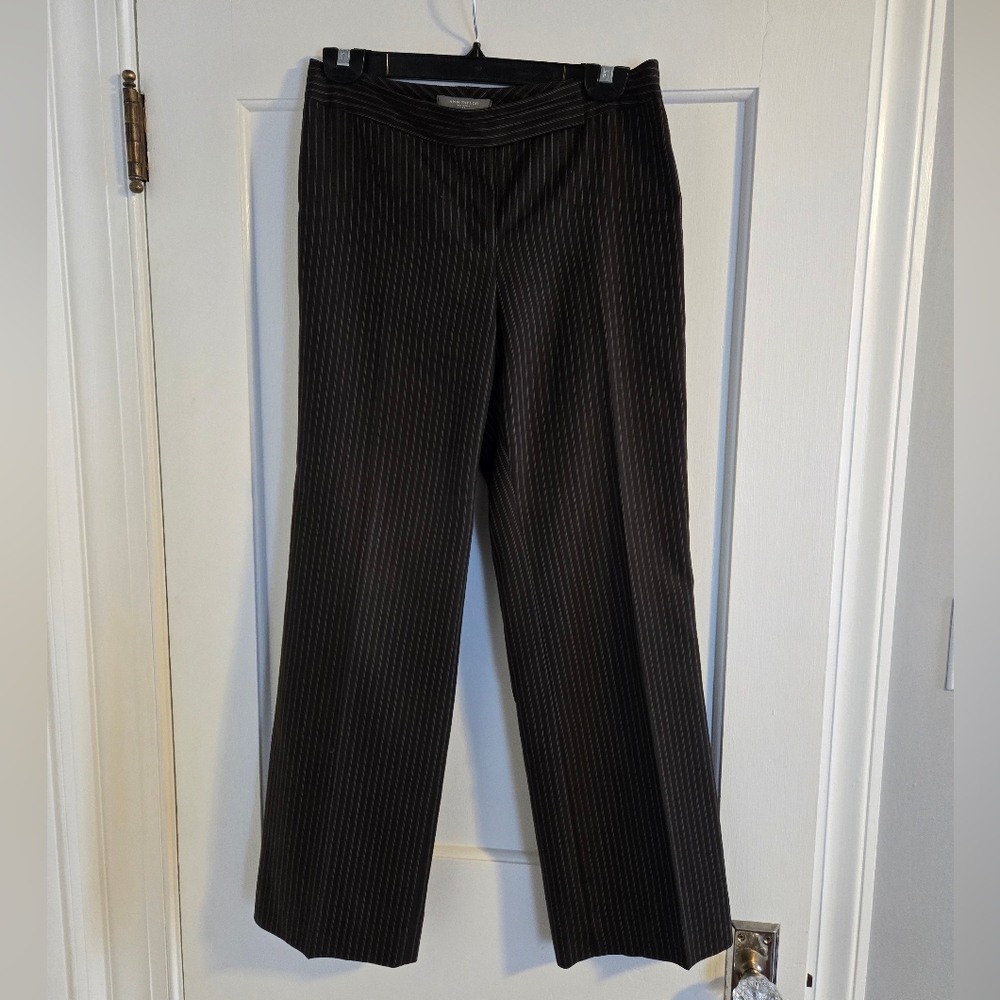Like New Ann Taylor Size 4P (petite). Brown, Pinstripe Pants